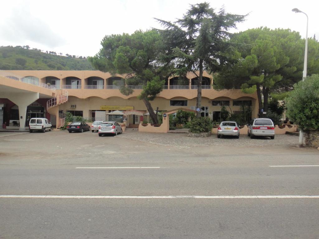 Hotel Le Colibri Lucciana  Exteriör bild