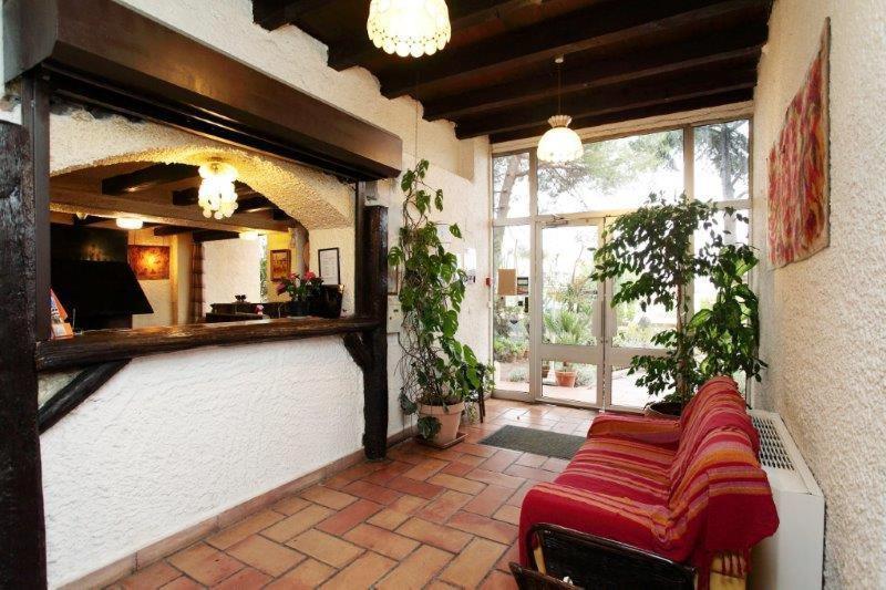 Hotel Le Colibri Lucciana  Exteriör bild